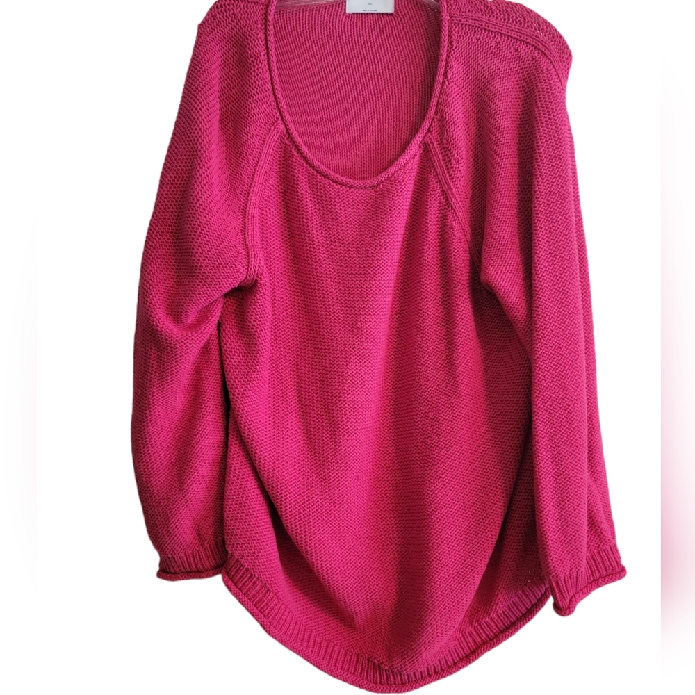 Like new Old Navy pink sweater XXL.